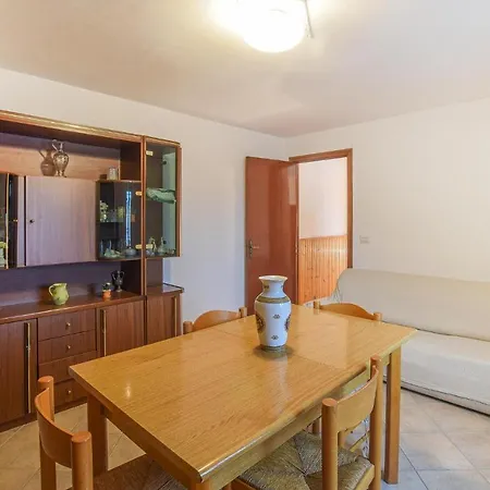 度假居 Beautiful In With 2 Bedrooms And Wifi *