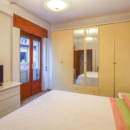 度假居 Beautiful In With 2 Bedrooms And Wifi Bivongi